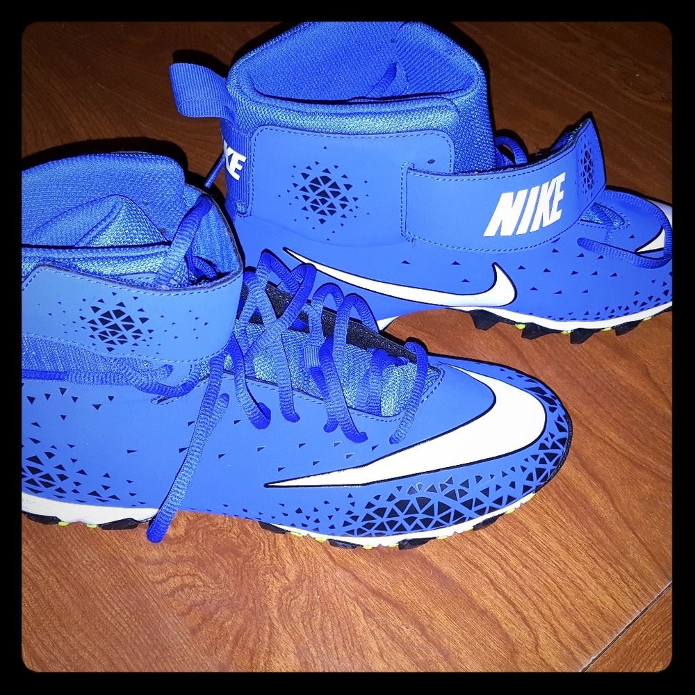 football cleats nike
